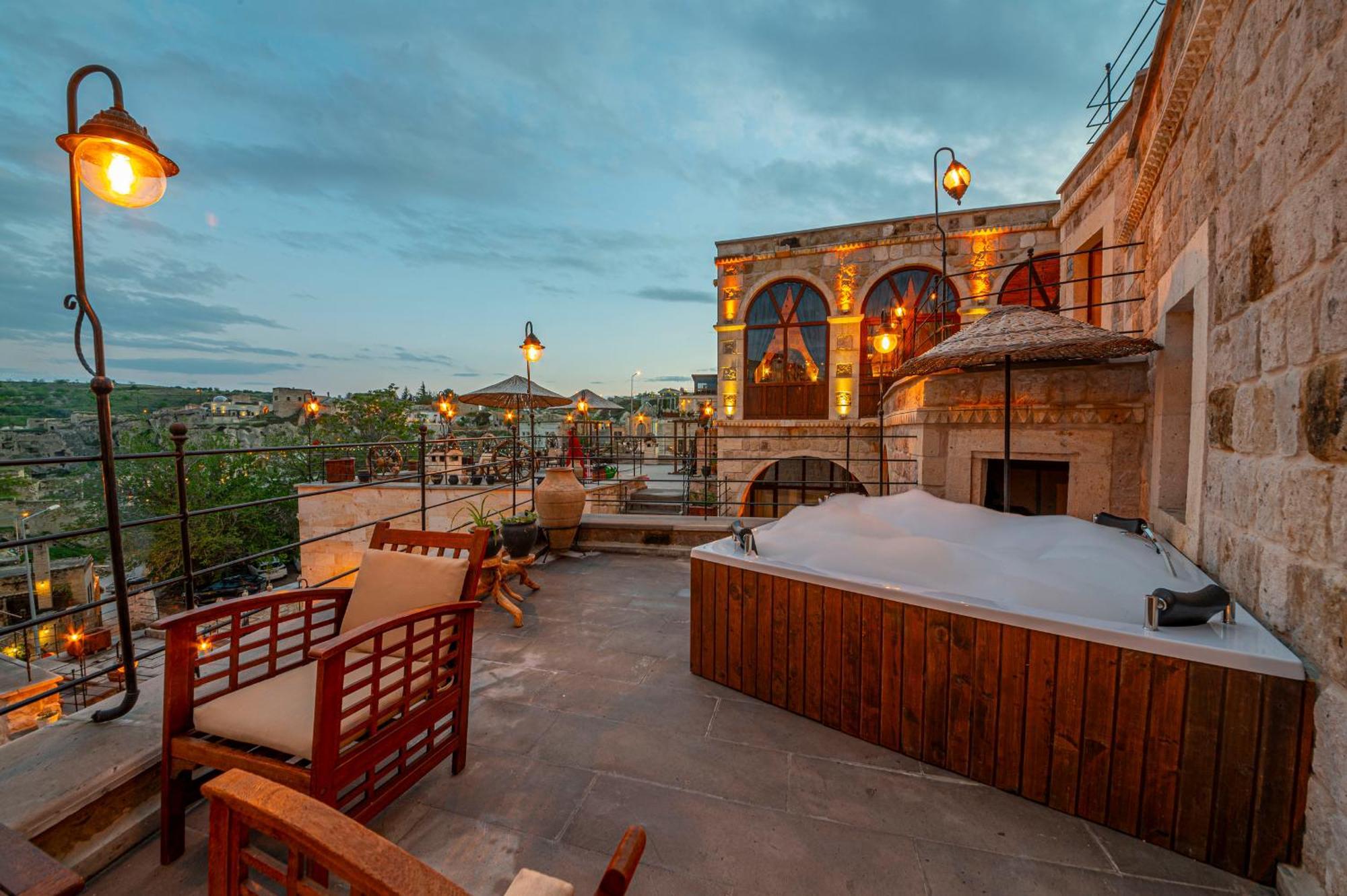 Capp Royal Cave Hotel Urgup Exterior photo